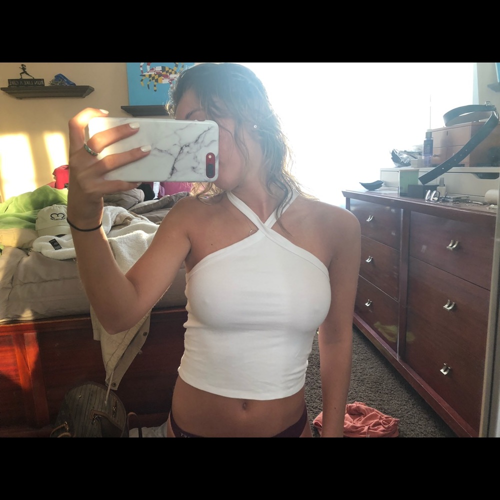White halter